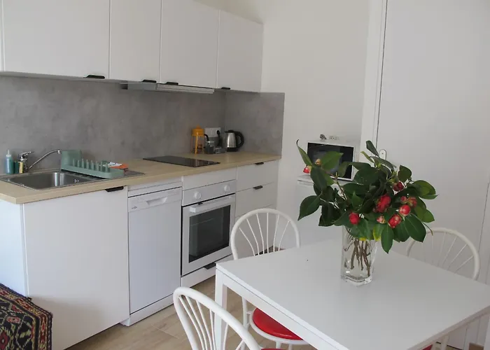 Bed & Breakfast Rose Garden