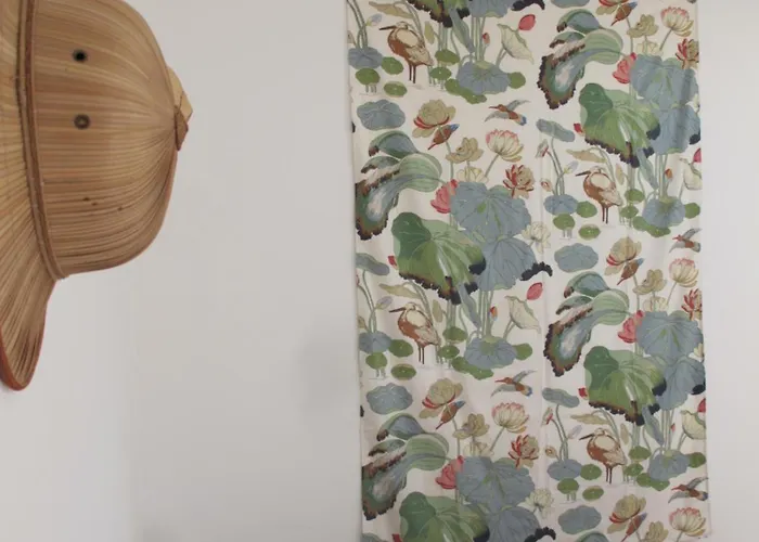 לינה וארוחת בוקר Rose Garden באיו