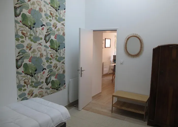 Rose Garden 3* באיו