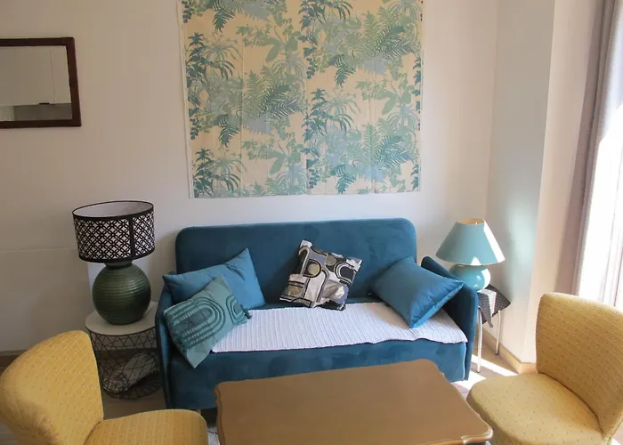 Rose Garden לינה וארוחת בוקר